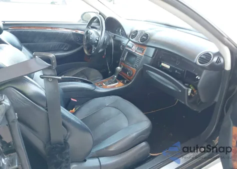 2008 Mercedes-Benz Clk 550 from USA, damaged, VIN WDBTK72F58T089686